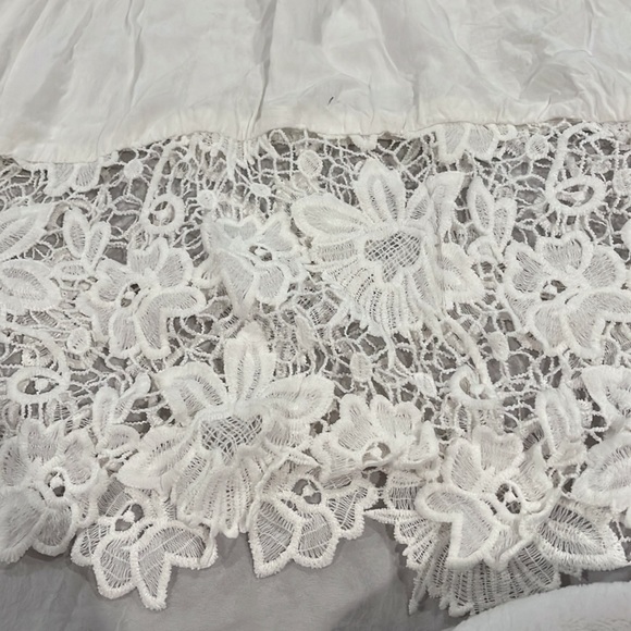 Cover up - Picture 3 of 4